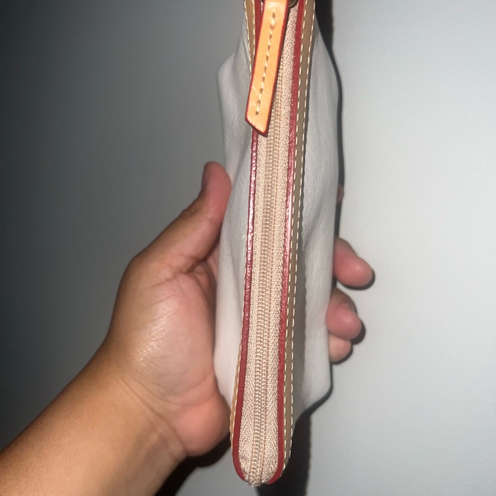 Dooney & Bourke White and Tan Leather Pouch - Picture 5 of 5